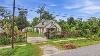 7911 Melrose Street, Houston, TX 77022