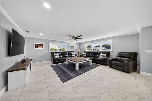 1879 SE Madison Street, Stuart, FL 34997