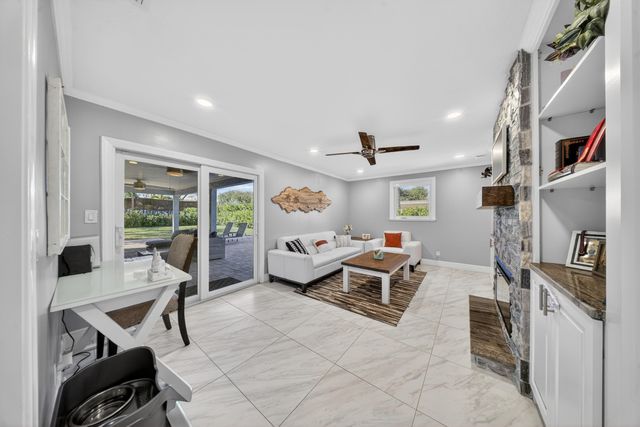 1879 SE Madison Street, Stuart, FL 34997