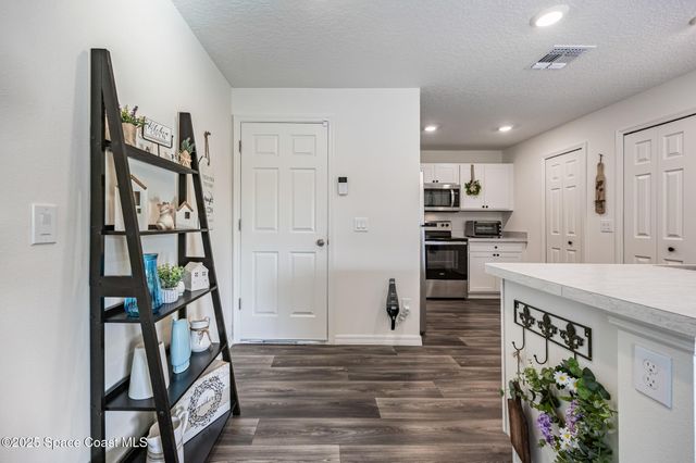 3070 Gaffney Avenue SE, Palm Bay, FL 32909