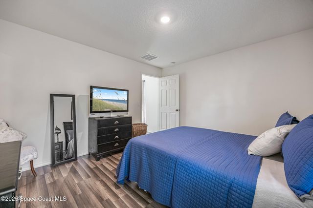 3070 Gaffney Avenue SE, Palm Bay, FL 32909