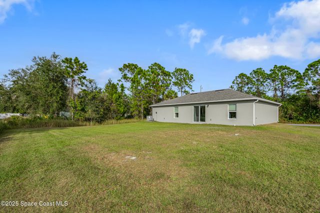 3070 Gaffney Avenue SE, Palm Bay, FL 32909
