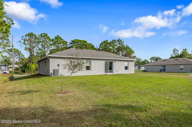 3070 Gaffney Avenue SE, Palm Bay, FL 32909