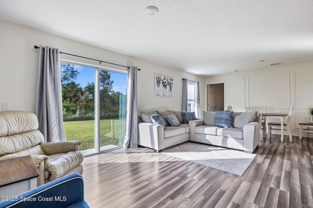 3070 Gaffney Avenue SE, Palm Bay, FL 32909