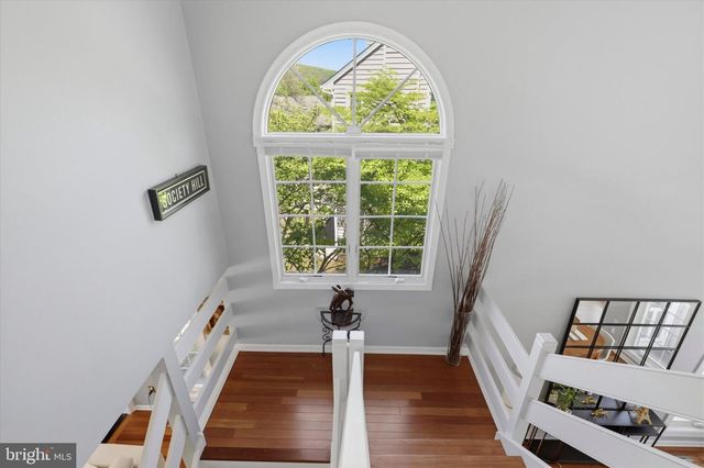 60 CABOT DR, Chesterbrook, PA 19087