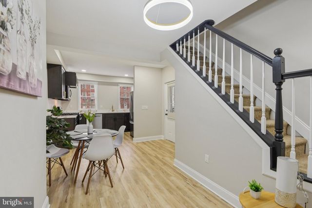 121 S BROADWAY, Baltimore, MD 21231