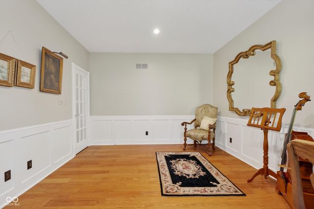 8646 Sturgeon Bay Lane, Indianapolis, IN 46236