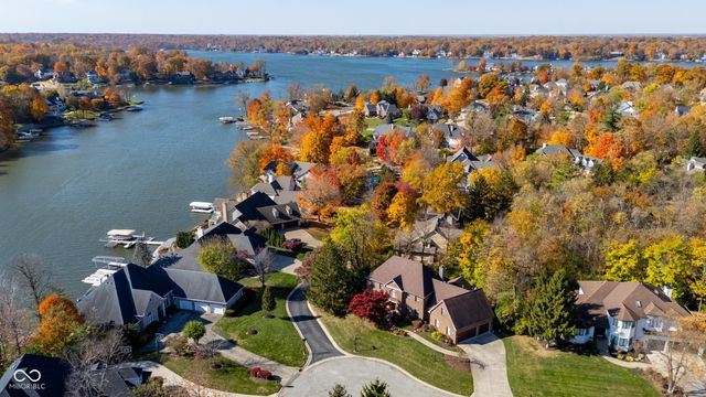 8646 Sturgeon Bay Lane, Indianapolis, IN 46236