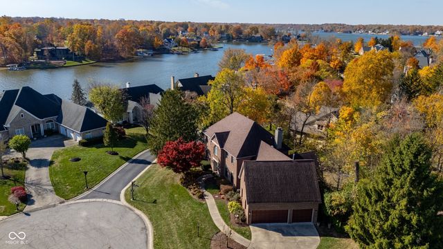 8646 Sturgeon Bay Lane, Indianapolis, IN 46236