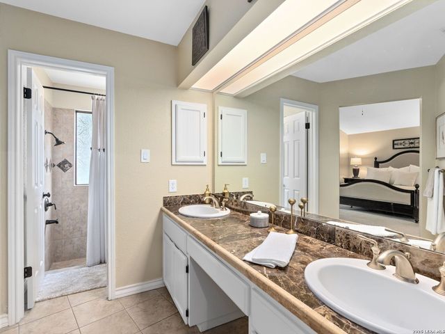 3470 River North Drive, San Antonio, TX 78230