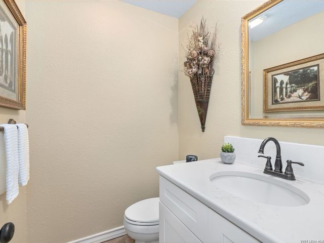 3470 River North Drive, San Antonio, TX 78230
