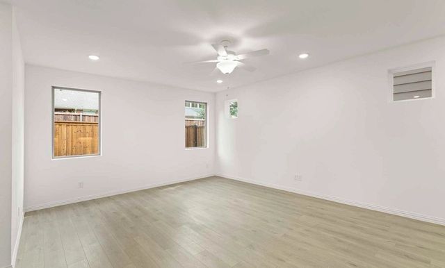 2553 Lost Maples Lane, Dallas, TX 75228