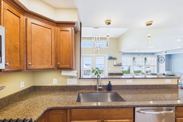 216 Water St 303A, Plymouth, MA 02360