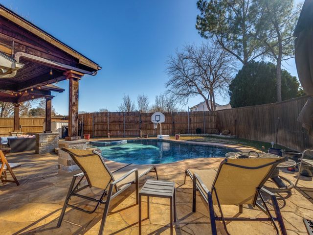 1321 Colony Street, Flower Mound, TX 75028