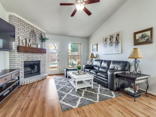 1321 Colony Street, Flower Mound, TX 75028