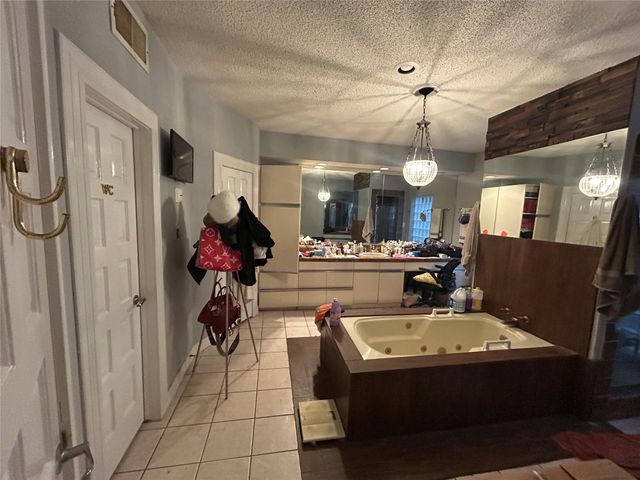 5636 San Felipe Street M, Houston, TX 77056