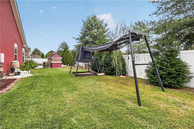 2205 Olmstead LN, Virginia Beach, VA 23456