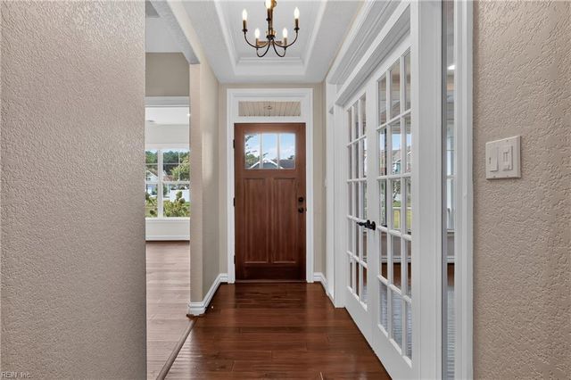 2205 Olmstead LN, Virginia Beach, VA 23456