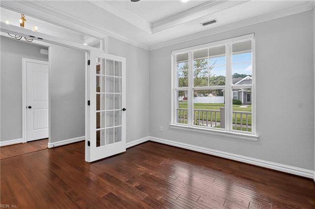 2205 Olmstead LN, Virginia Beach, VA 23456