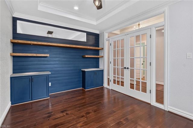 2205 Olmstead LN, Virginia Beach, VA 23456