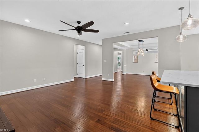 2205 Olmstead LN, Virginia Beach, VA 23456