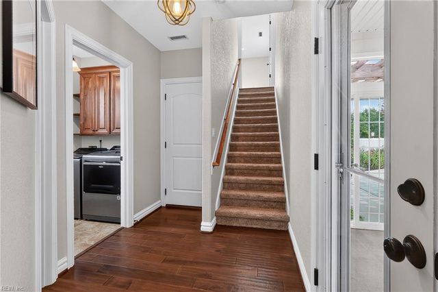 2205 Olmstead LN, Virginia Beach, VA 23456