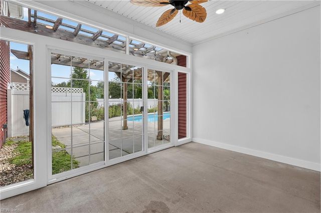 2205 Olmstead LN, Virginia Beach, VA 23456