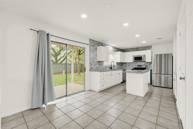 3401 Pheasant Lane, Pearland, TX 77581