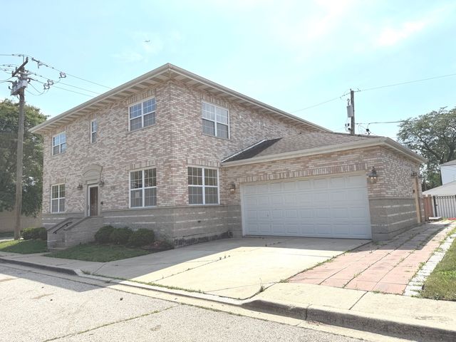 1136 Park Place, Bellwood, IL 60104