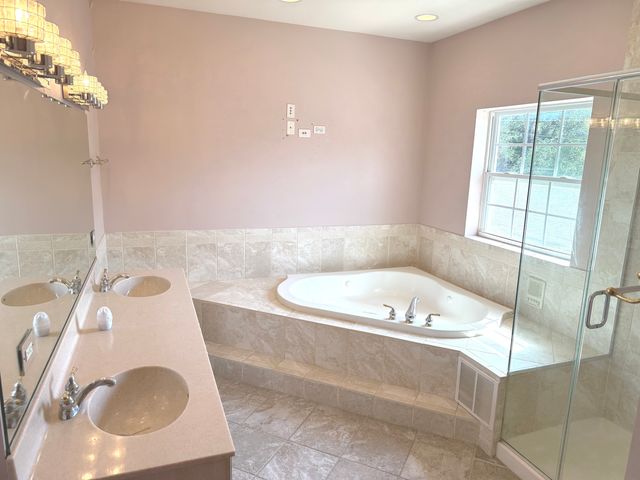 1136 Park Place, Bellwood, IL 60104