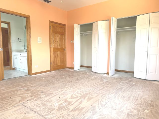 1136 Park Place, Bellwood, IL 60104