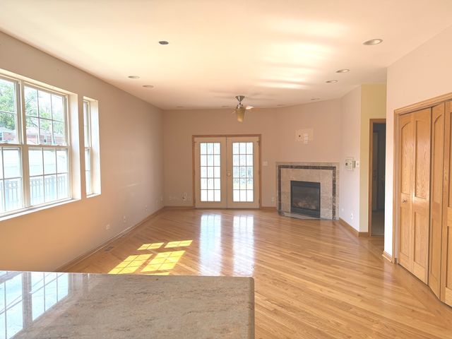 1136 Park Place, Bellwood, IL 60104