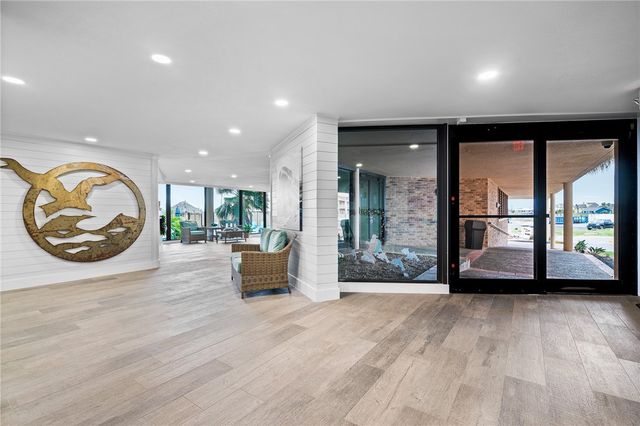 1000 Lantana Dr 103, Port Aransas, TX 78373