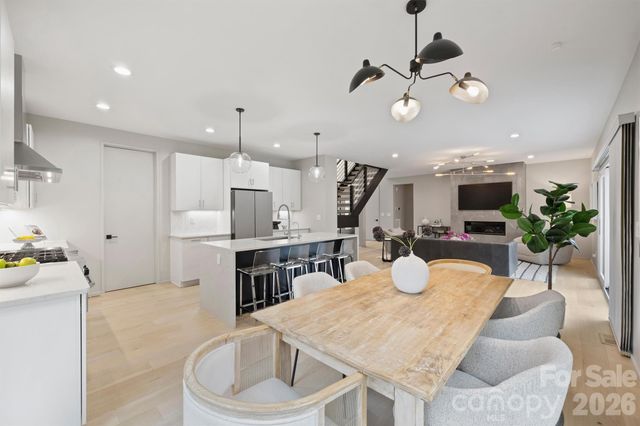 2934 Springs Drive, Charlotte, NC 28226