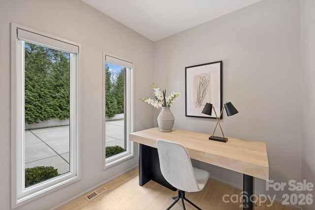 2934 Springs Drive, Charlotte, NC 28226