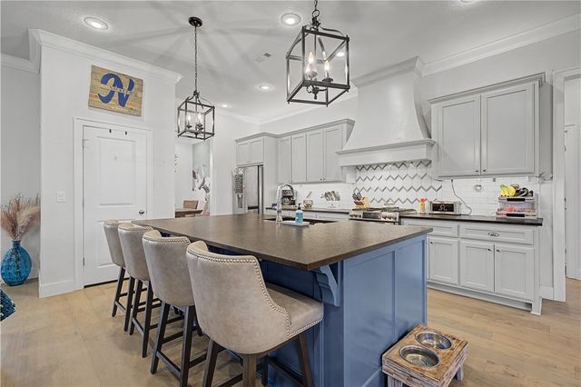 4001 Rolling Meadows Drive, Rogers, AR 72756