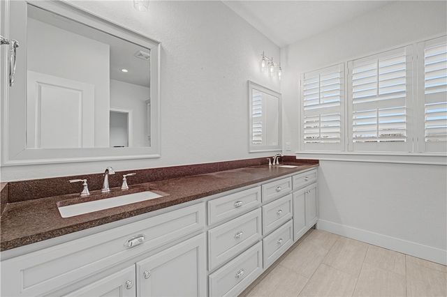 4001 Rolling Meadows Drive, Rogers, AR 72756