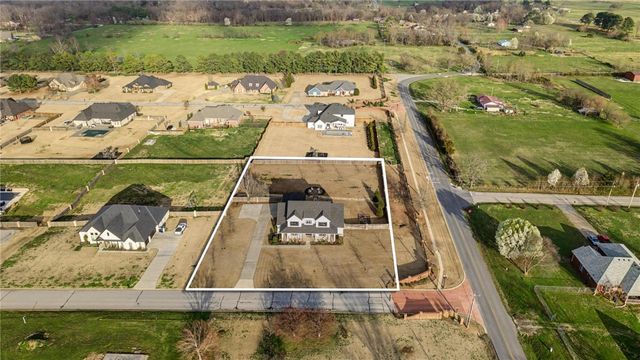 4001 Rolling Meadows Drive, Rogers, AR 72756