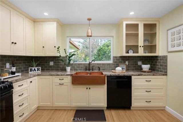 281 Spinks Canyon, Duarte, CA 91008