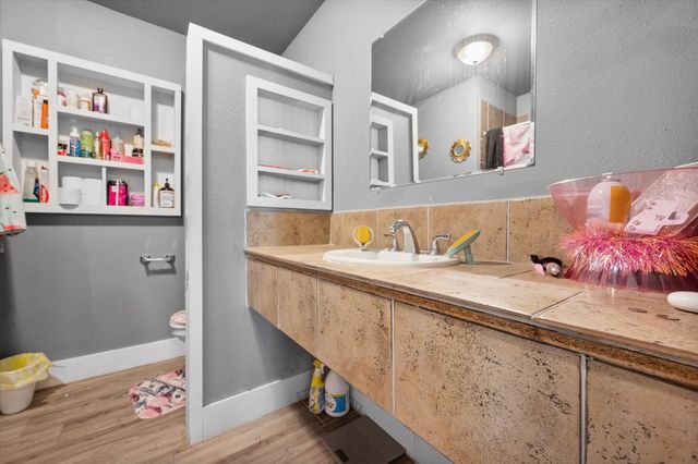 2222 27th Street, Lubbock, TX 79411