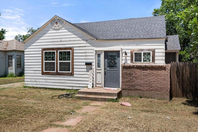 2222 27th Street, Lubbock, TX 79411