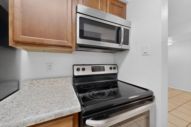 1601 Pennsylvania Street NE Z17, Albuquerque, NM 87110