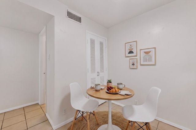 1601 Pennsylvania Street NE Z17, Albuquerque, NM 87110