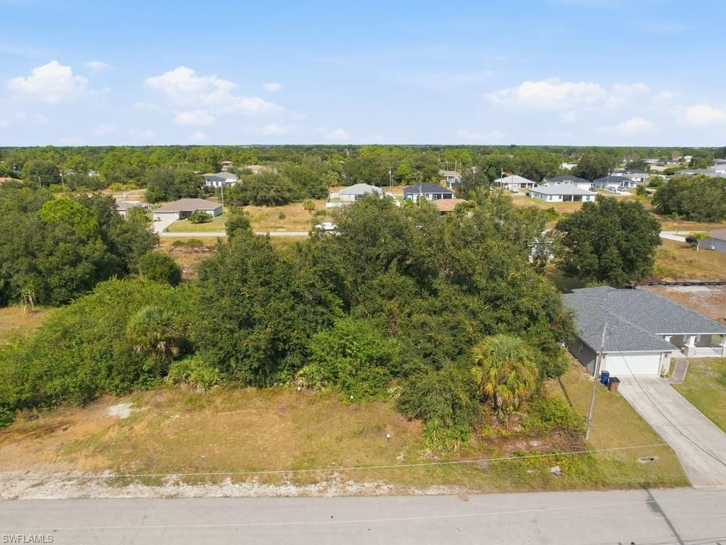 2910 51st ST SW, LEHIGH ACRES, FL 33976 — exterior