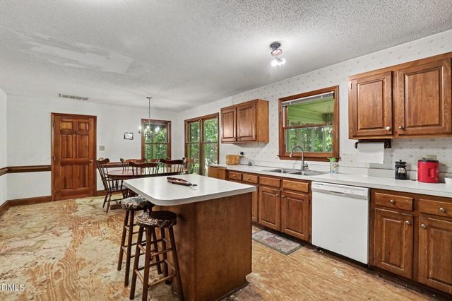 6428 Penny Road, Raleigh, NC 27606