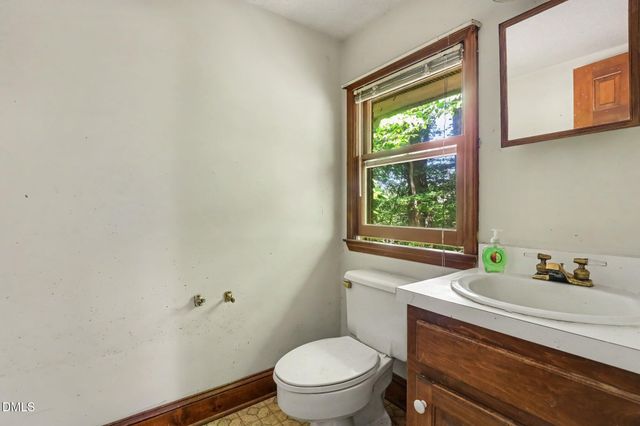 6428 Penny Road, Raleigh, NC 27606