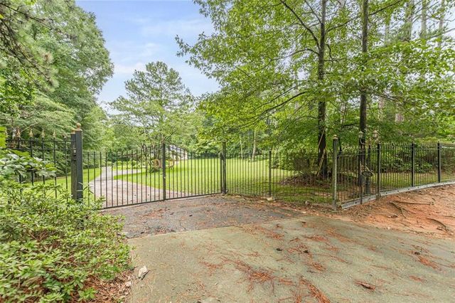 1940 Fairburn Road SW, Atlanta, GA 30331