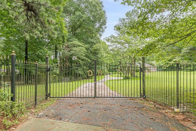 1940 Fairburn Road SW, Atlanta, GA 30331