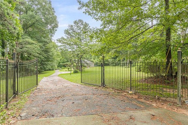 1940 Fairburn Road SW, Atlanta, GA 30331