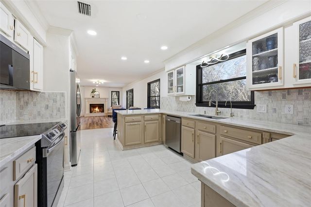 6612 NW 44TH PLACE, Gainesville, FL 32606